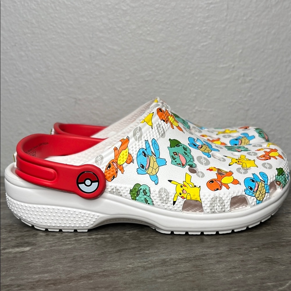 Kids Pokémon Crocs NEW